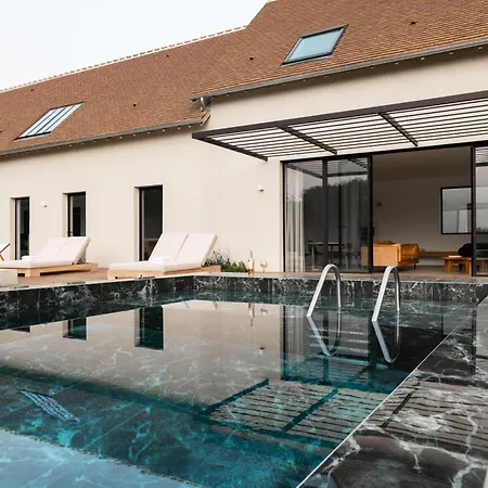 Villa Leonard Saint-Etienne-la-Thillaye