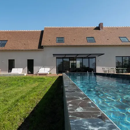 Leonard Villa
