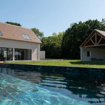 Leonard * Saint-Étienne-la-Thillaye